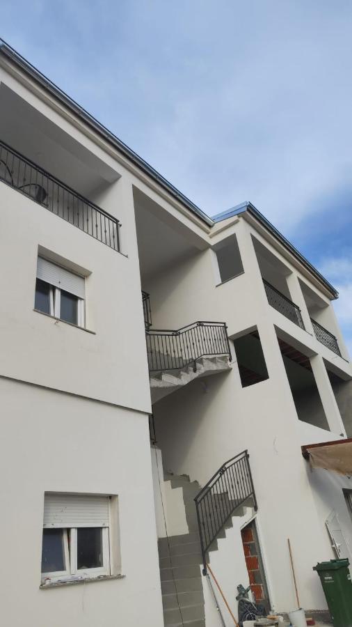 Apartments Horvat Bibinje Buitenkant foto